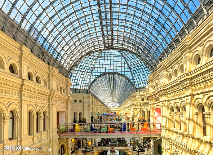 莫斯科古姆百货商场 一座城市的璀璨橱窗与历史见证